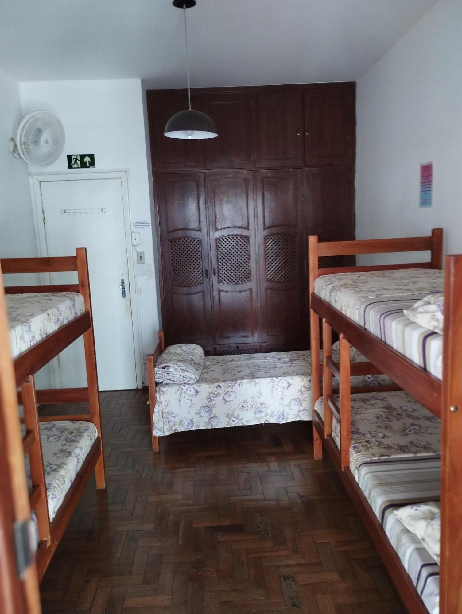 Flor De Lis Hostel Viçosa Habitación foto